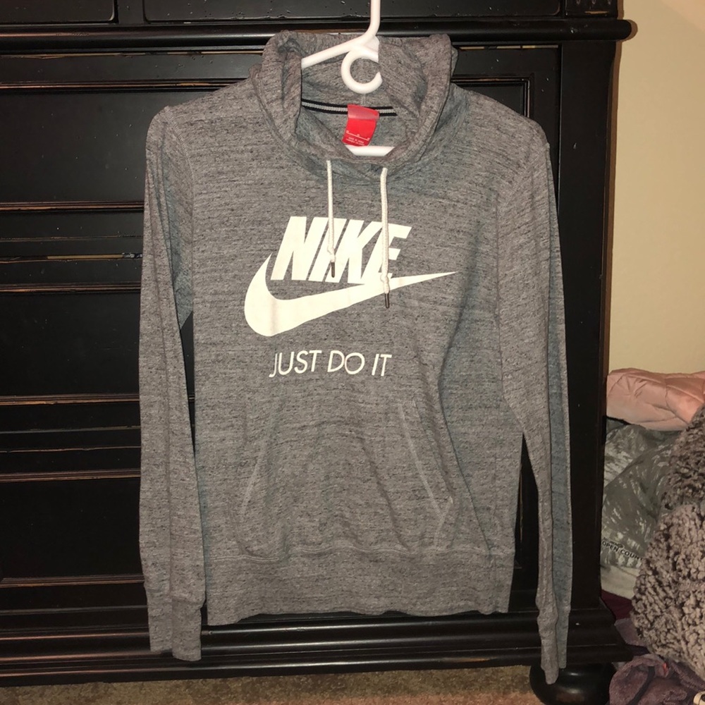 nike hoodie
